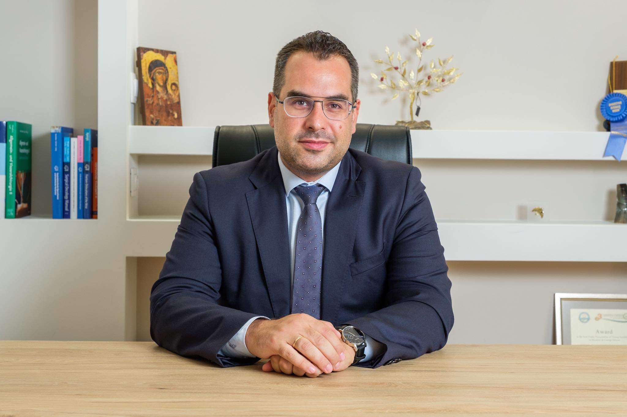 PD Dr. Ορέστης Λύρος